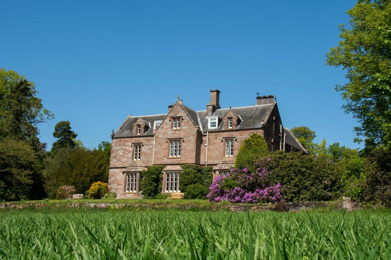 Chirnside Hall Hotel Екстериор снимка