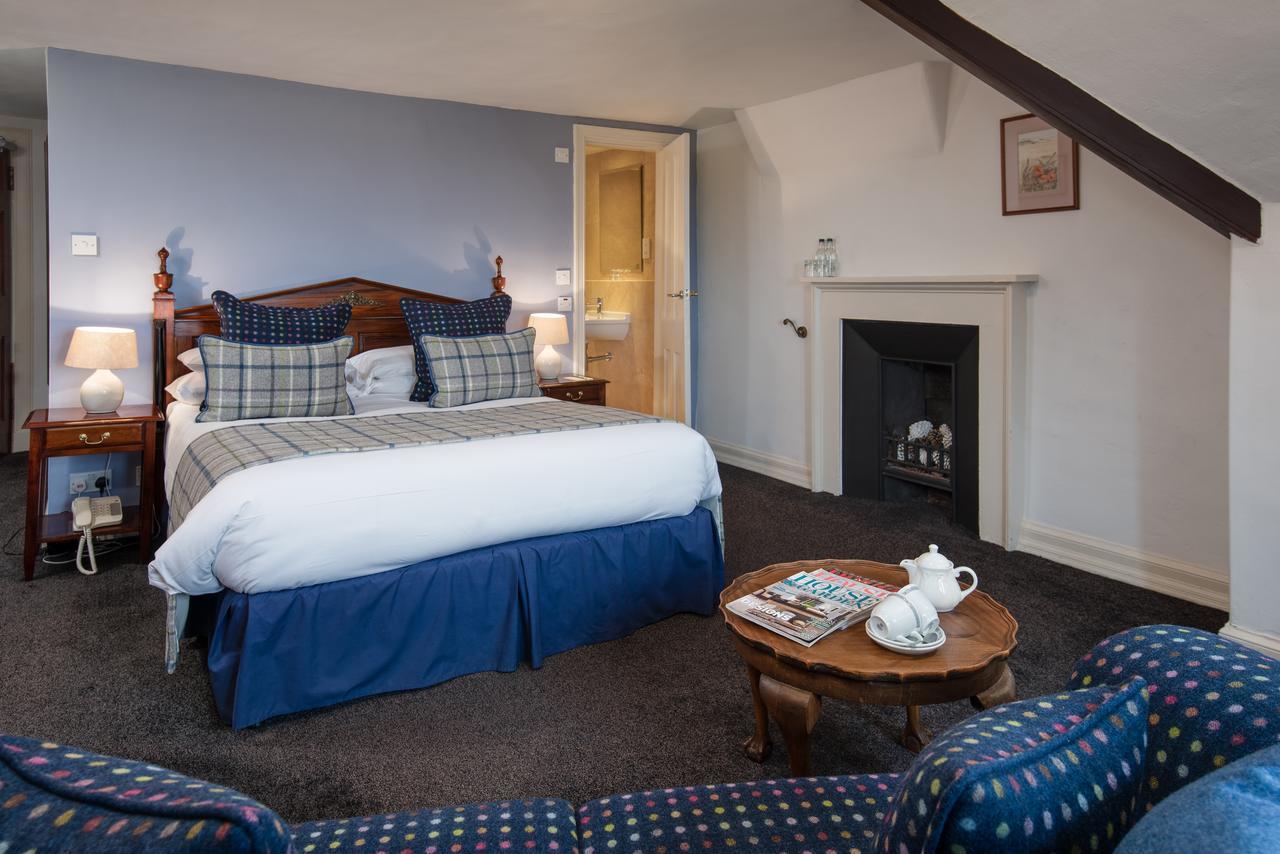Chirnside Hall Hotel Екстериор снимка